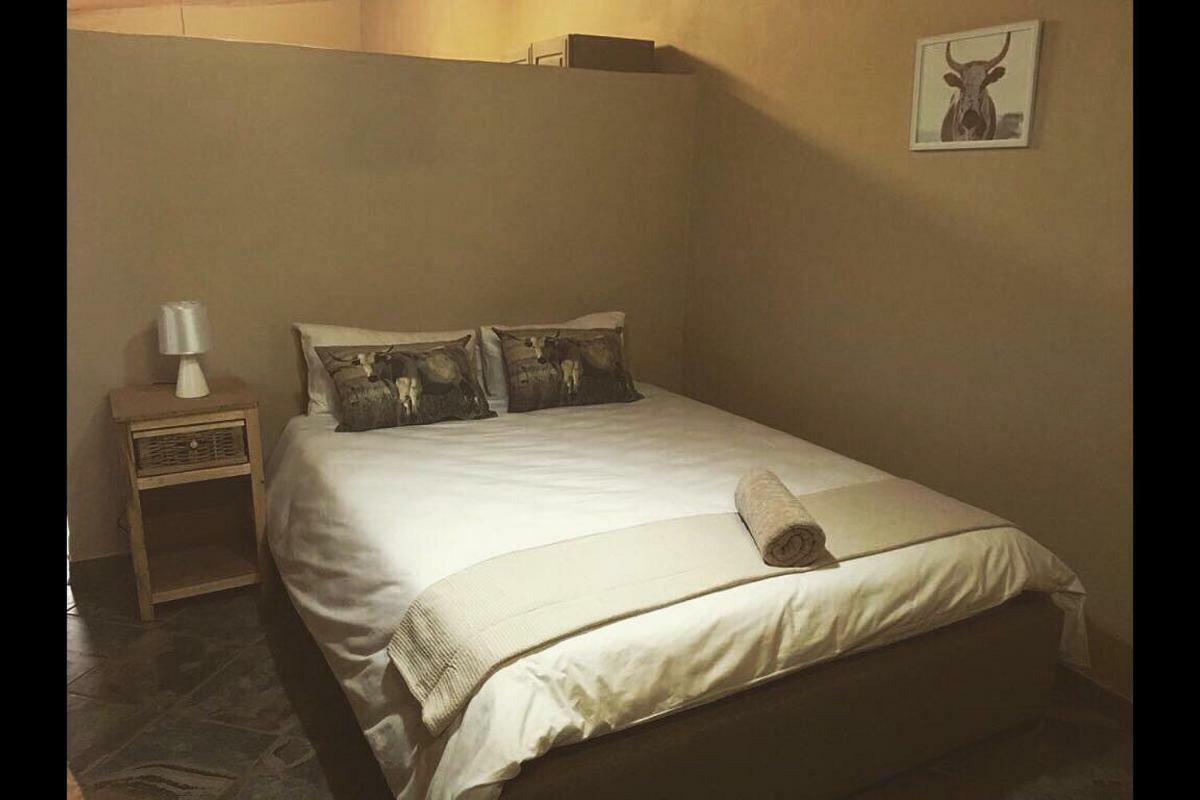 Esmarline Lodge Brits Bagian luar foto